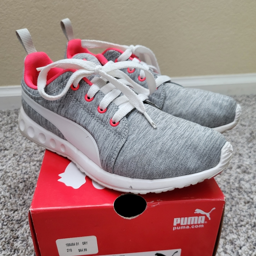 Puma Sneakers